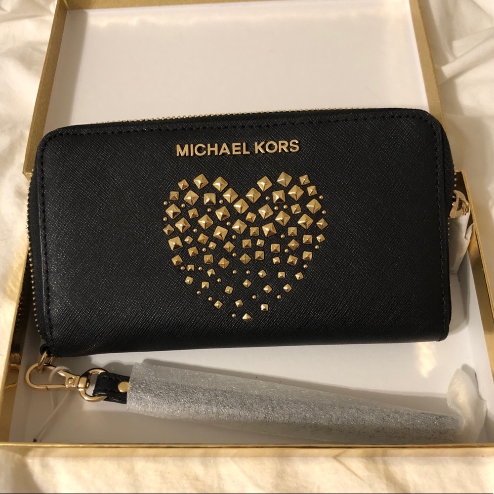 Michael Kors wallet/phone wristlet